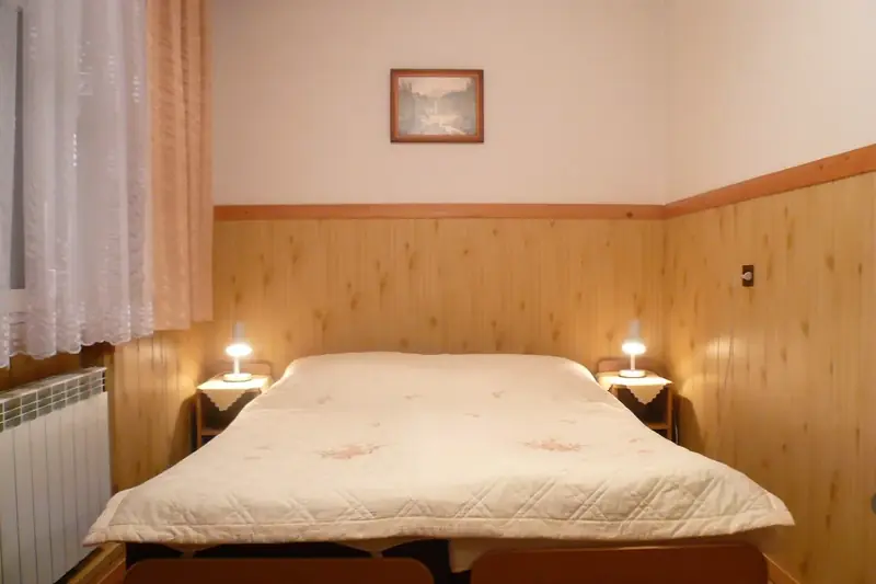 Pokój dwuosobowy w Apartamencie Krokus